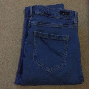 CBLA Size 6 Skinny Jean